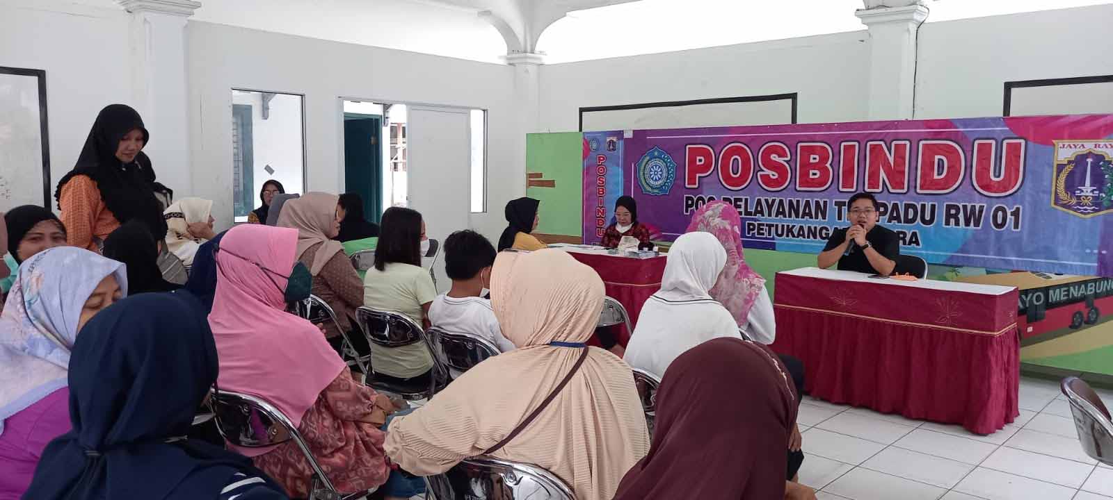 CSR dan Edukasi Lansia Posbindu di Kelurahan Petukangan Utara