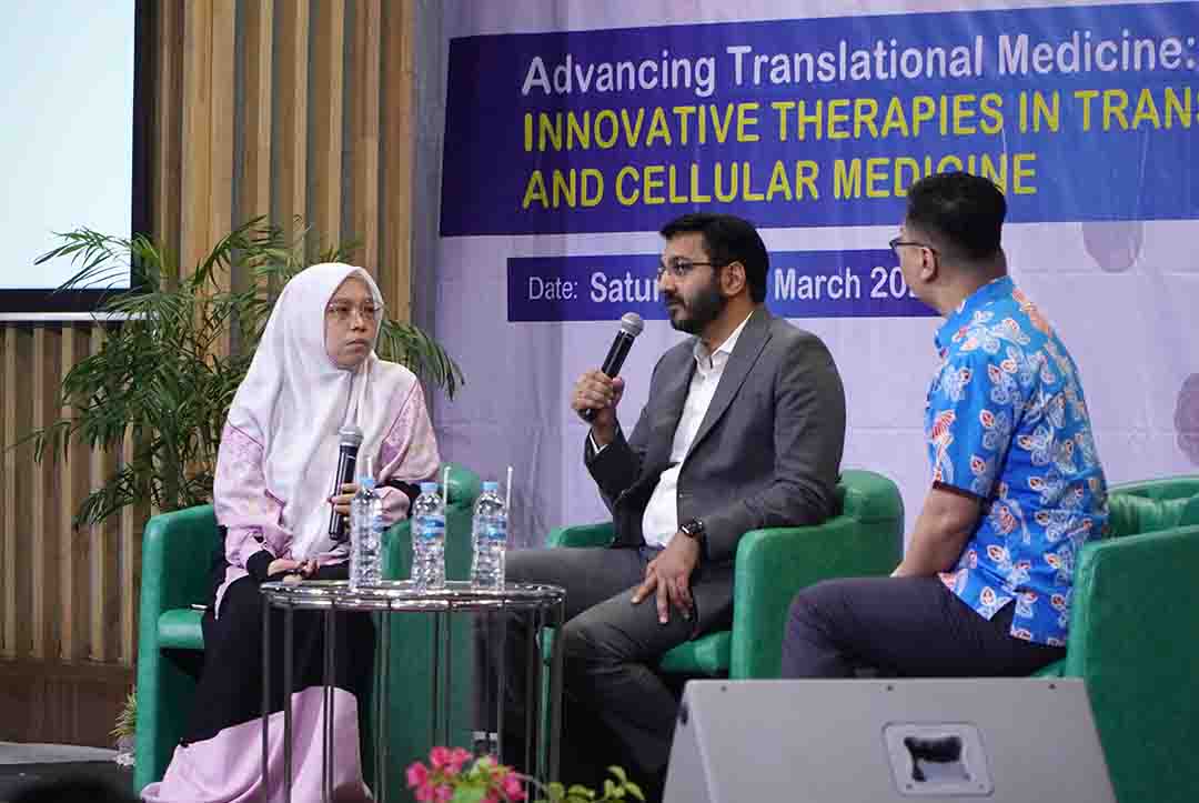 Symposium Hybrid Apollo Hospital & Murni Teguh Memorial Hospital